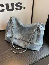 Stylish Chain Crossbody Commuter Bag