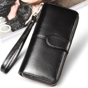 Stylish Oil Wax Coated Zippered Clutch