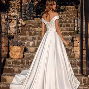 Hepburn Style Satin One-line Shoulder Wedding Dress