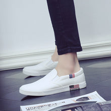Slip-on Men Casual Breathable Canvas Shoes