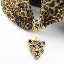Rhinestone Leopard Head Pendant Scarf Necklace