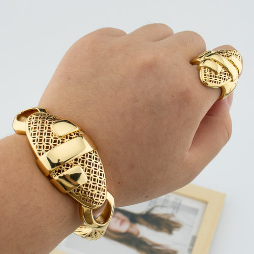 18K Gold Plated Cuff Bangle With Ring Set